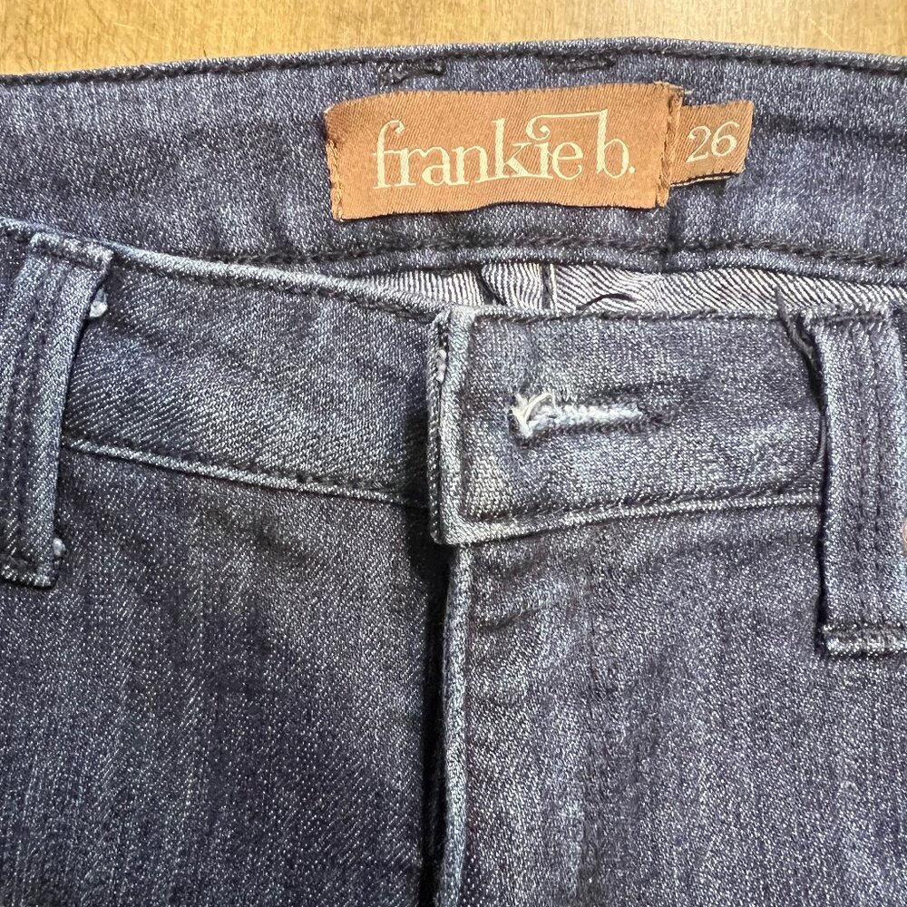 Frankie B Y2K Low Rise Bootcut Jeans 26